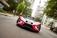 2023-slg-us-roushedition-driving-3039